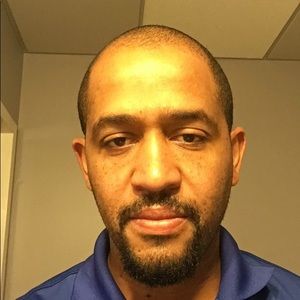 Meet your Posher, Ailton